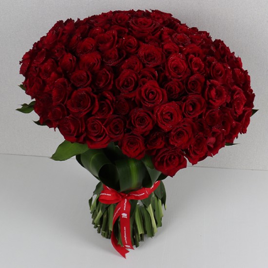 Large Red Rose Hand Bouquet
