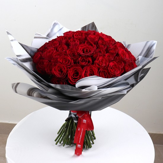 Vl05 Red Roses Bouquet