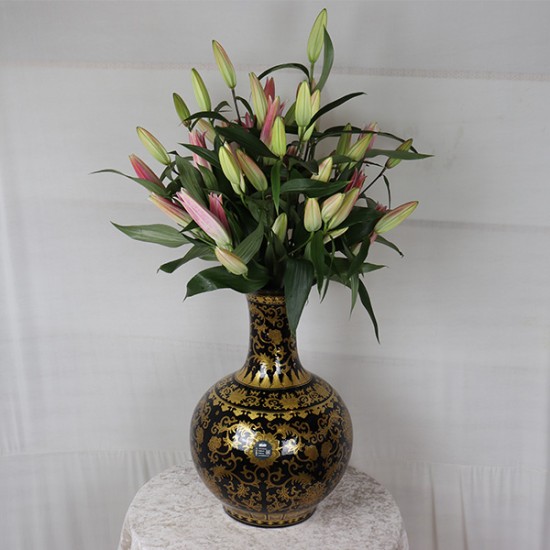 Gold Vase Pink Lilliam